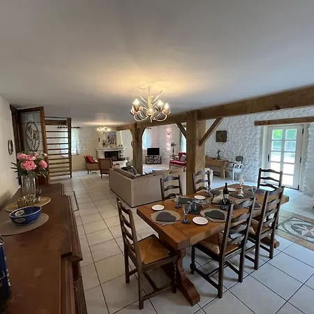 Feriehus Vaste Propriete De Charme Au Coeur Du Perigord Siorac-de-Riberac